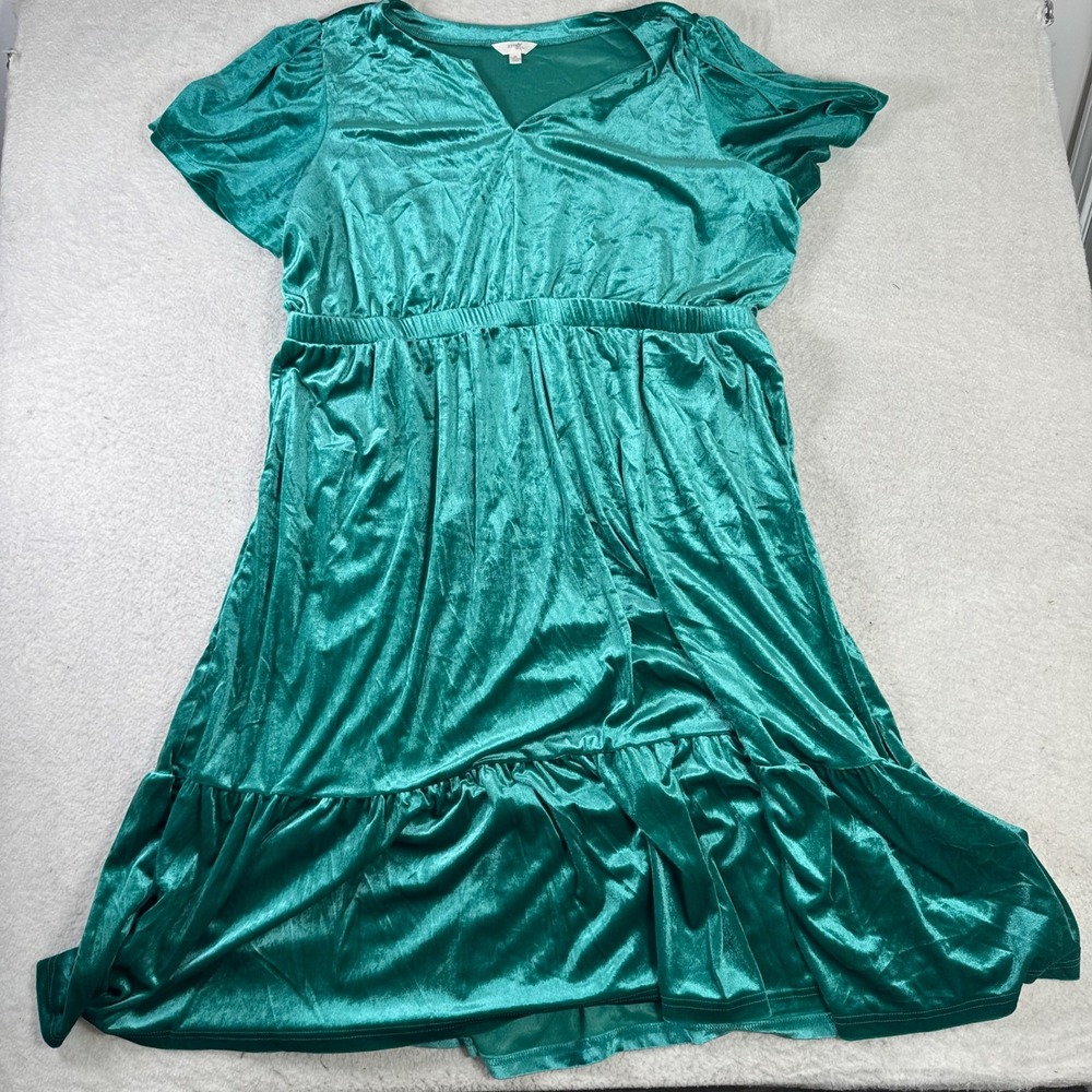 Terra & Sky Velvet Dress Womens 2X Green Excellent Tiered Ruffle Short Sleeve